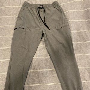 Men’s Jaanuu jogger scrub pant